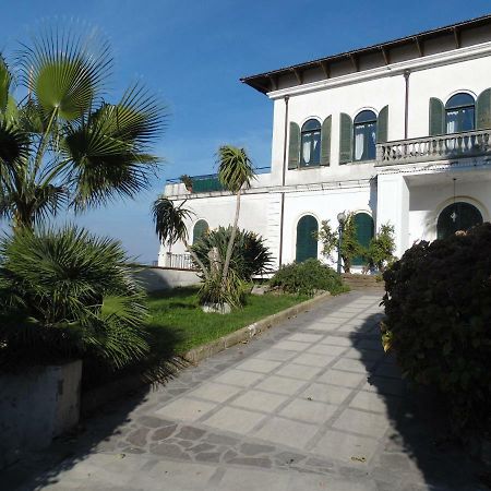 Villa Bianca Castellammare di Stabia Luaran gambar